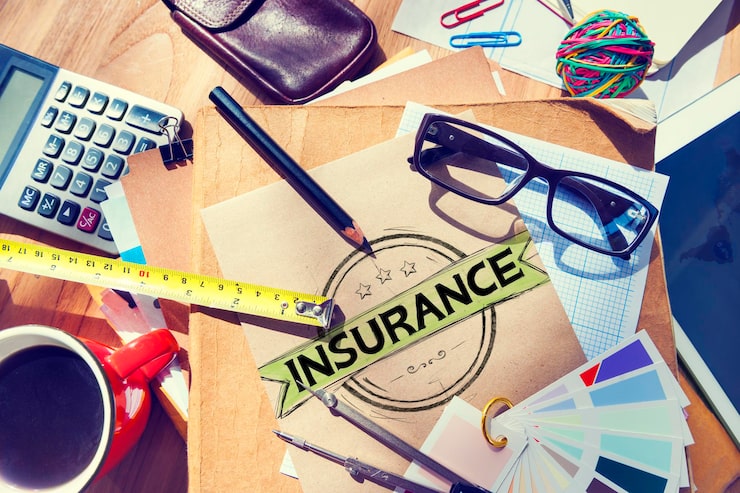 Insurance & Risk old